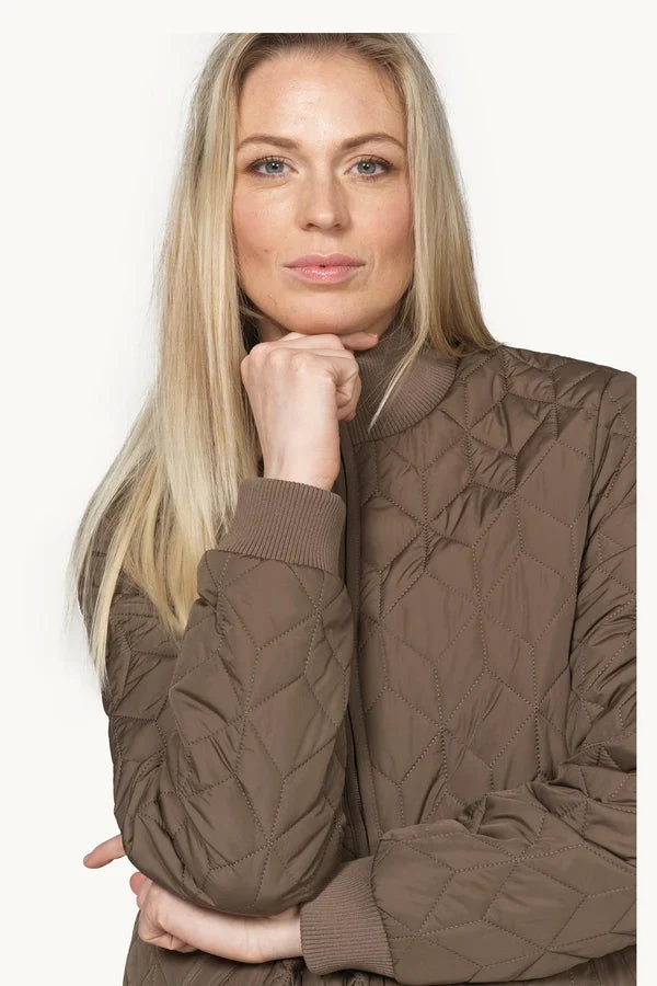ILSE JACOBSEN