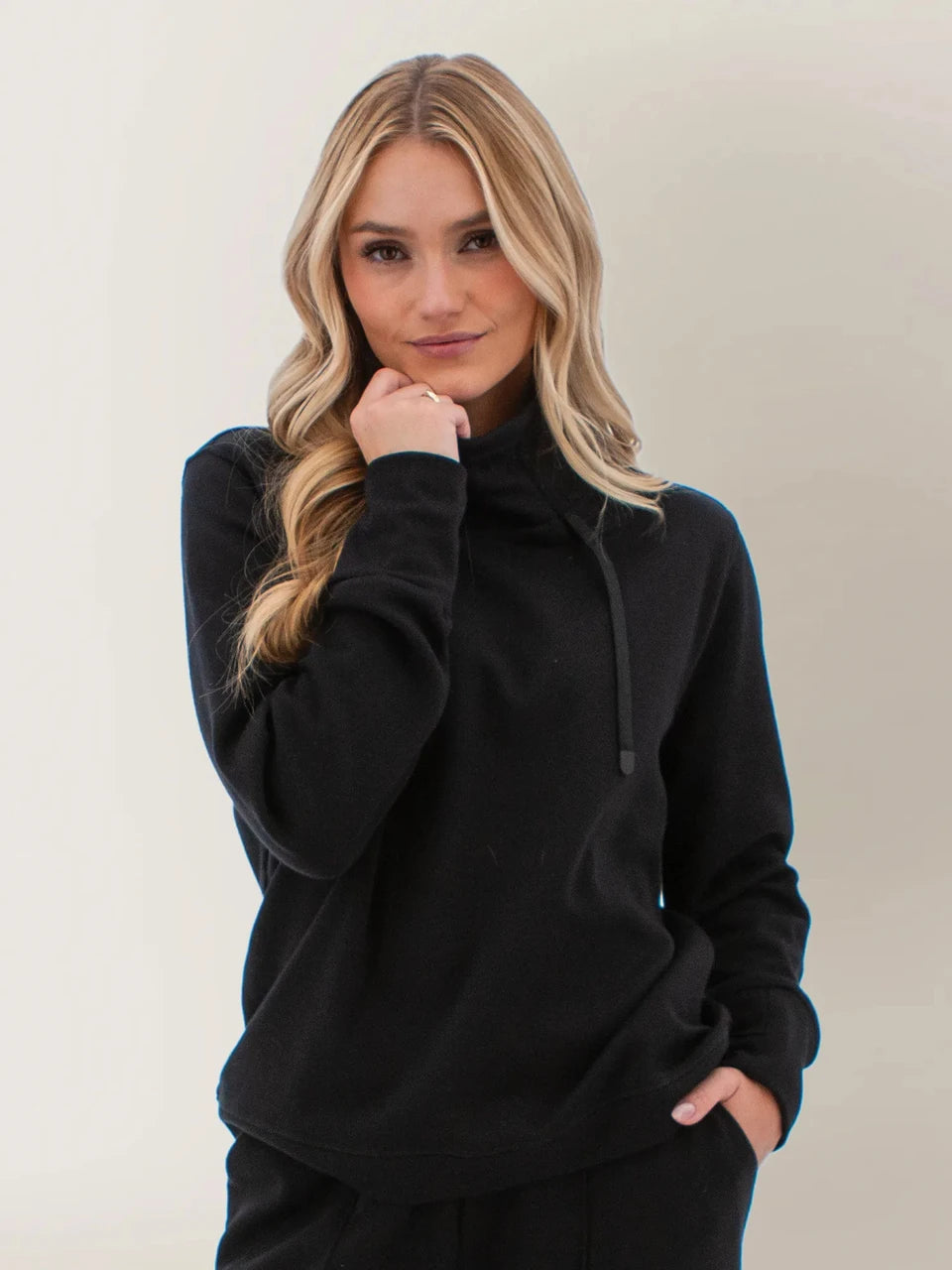 AVENTURA Dog-Walker Top