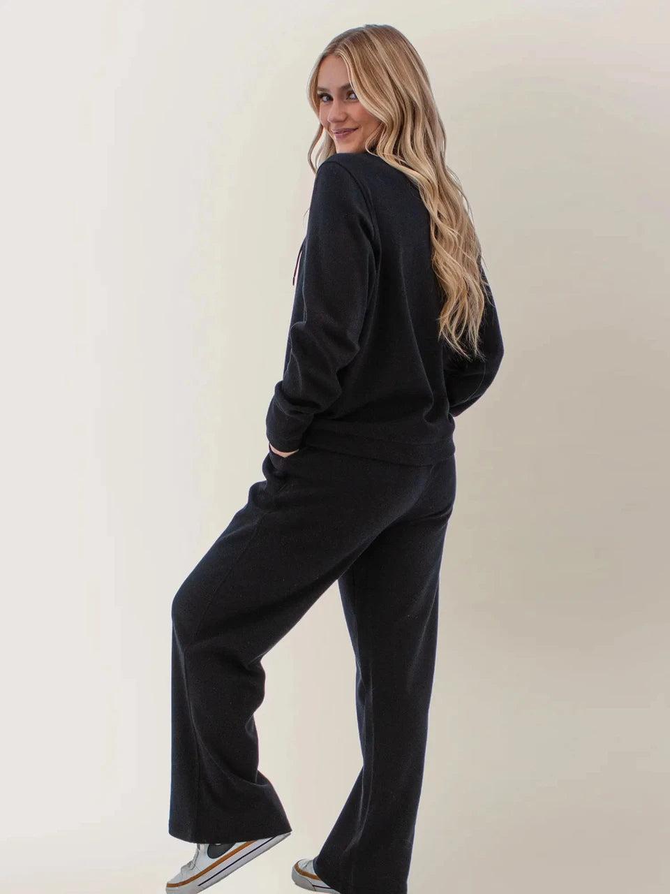 AVENTURA Dog-Walker Top