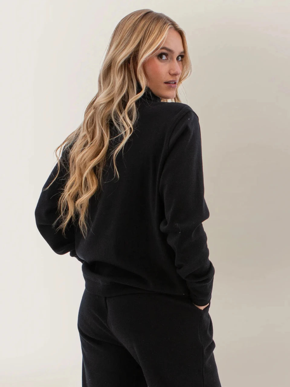 AVENTURA Dog-Walker Top