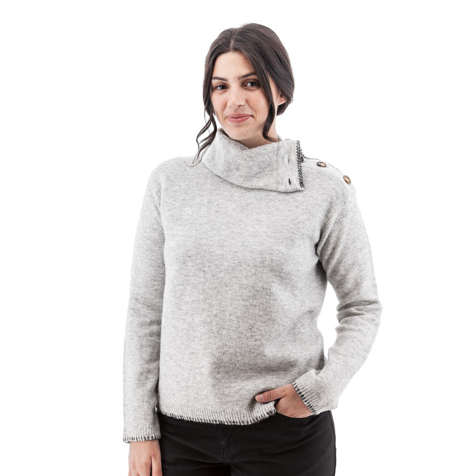 AVENTURA Solitude Button Collar Sweater