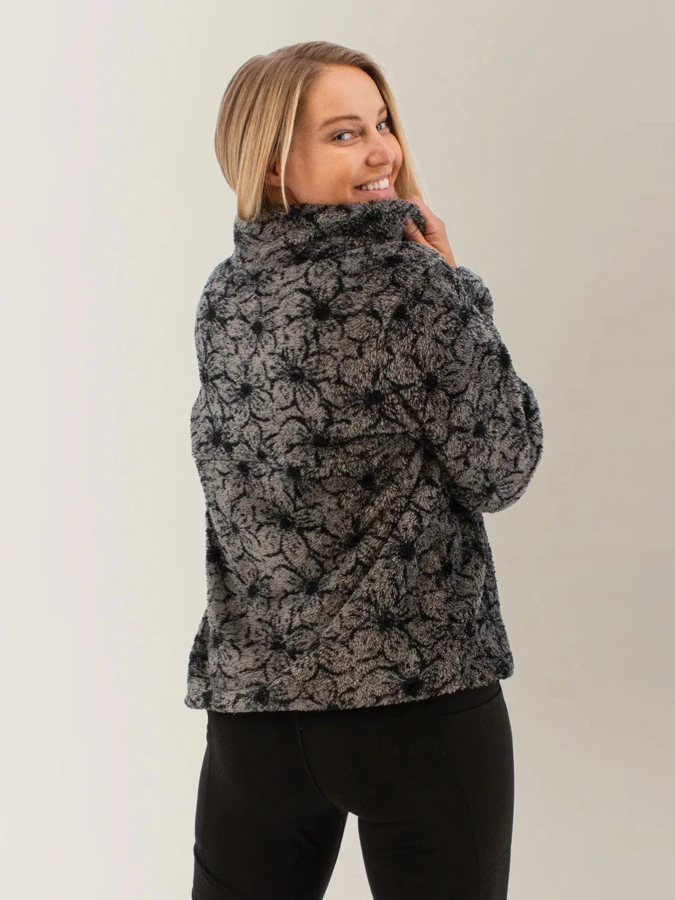 AVENTURA Wintertide Fleece Top