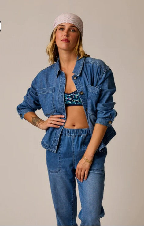 CARVE DESIGNS Flora Denim Shacket Women's