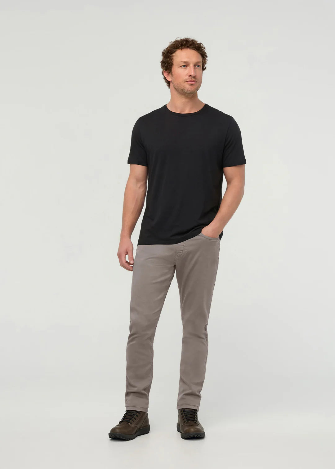 DUER No Sweat Relaxed Taper Men's