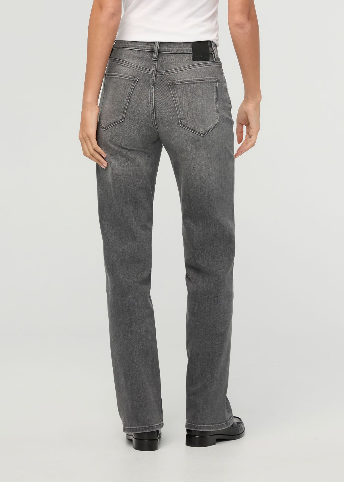 DUER Performance Denim+ High Rise Straight Women's