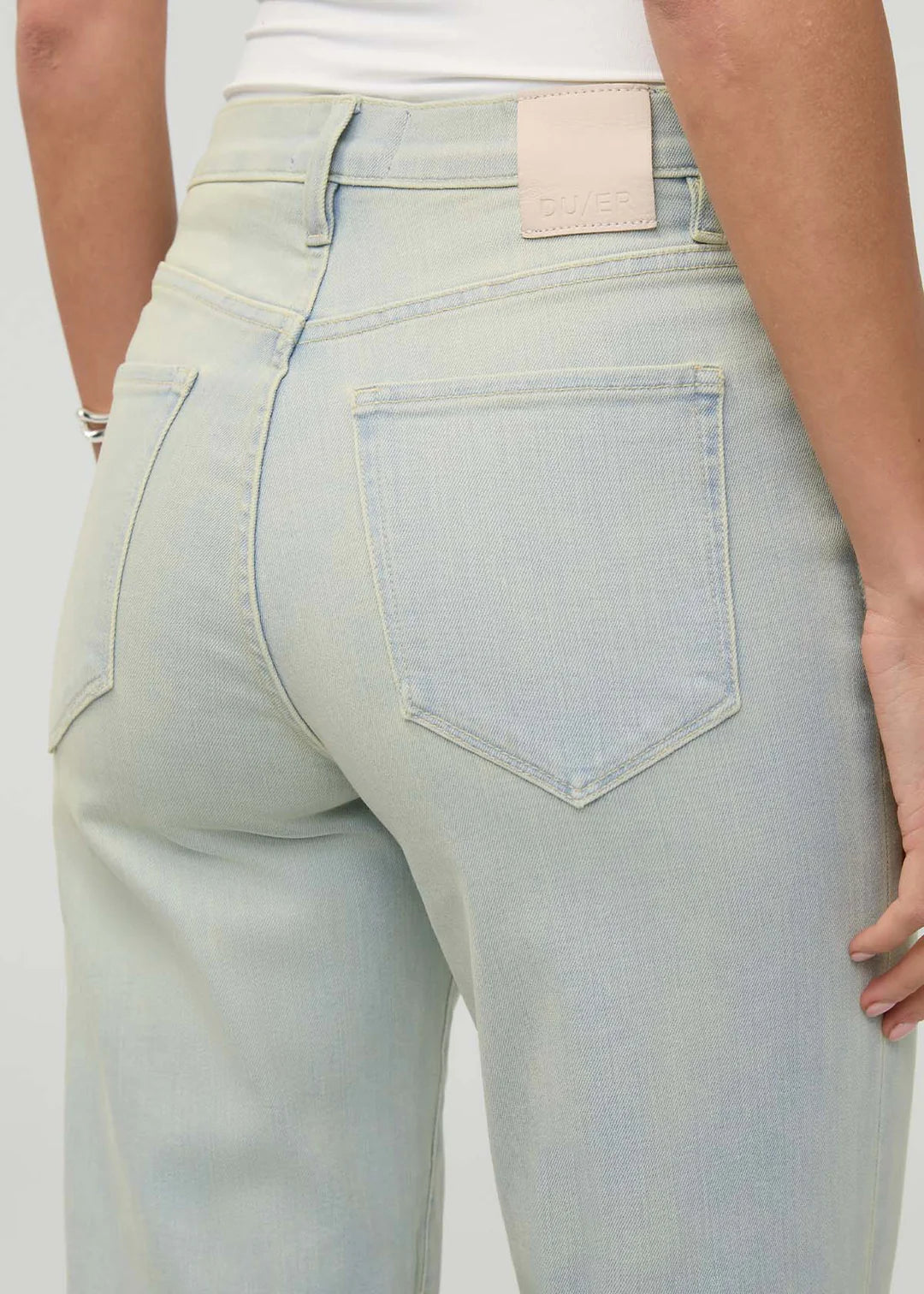 DUER Performance Denim+ High Rise Straight Women's