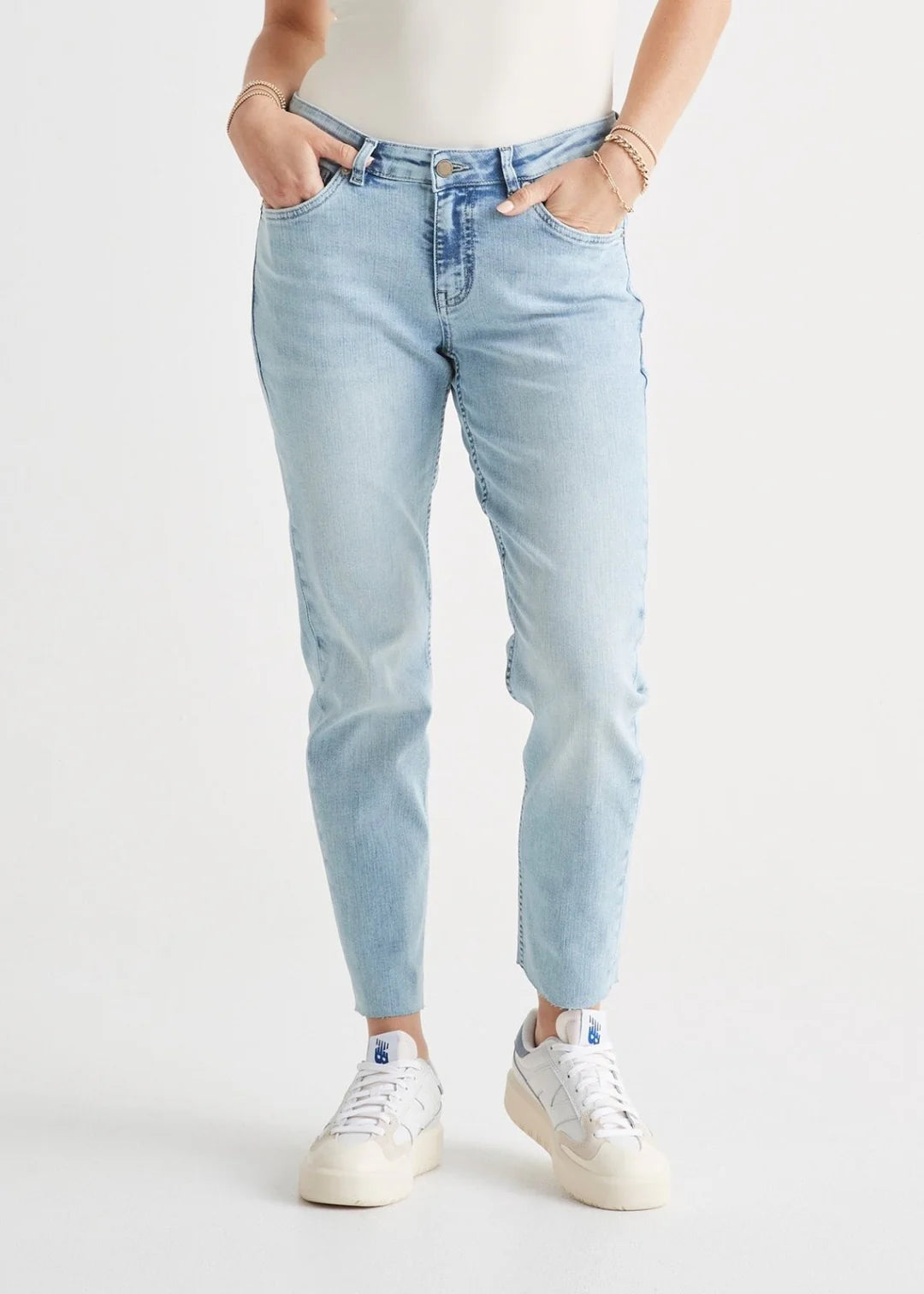 DUER Ws Performance Denim Girlfriend Jean