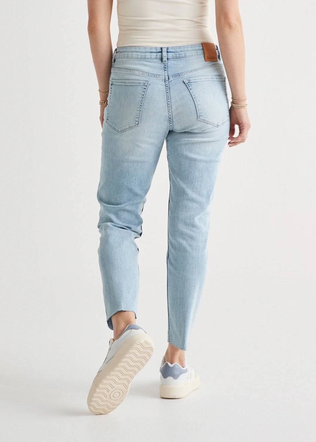 DUER Ws Performance Denim Girlfriend Jean