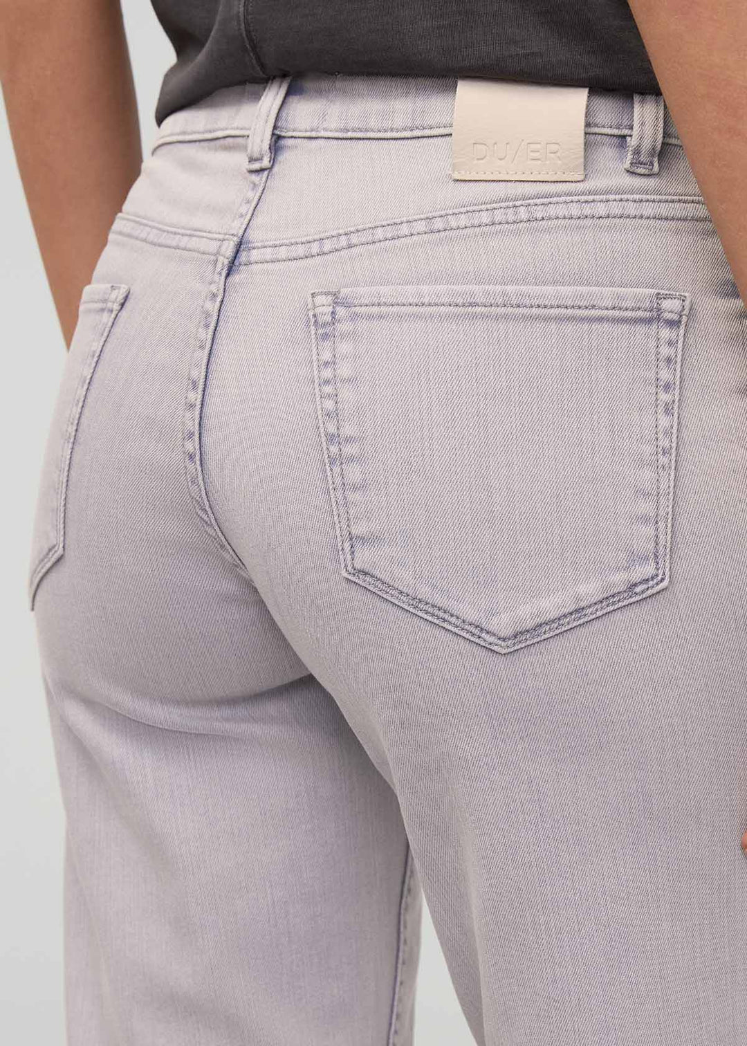 DUER Performance Denim Mid Rise Straight Women's