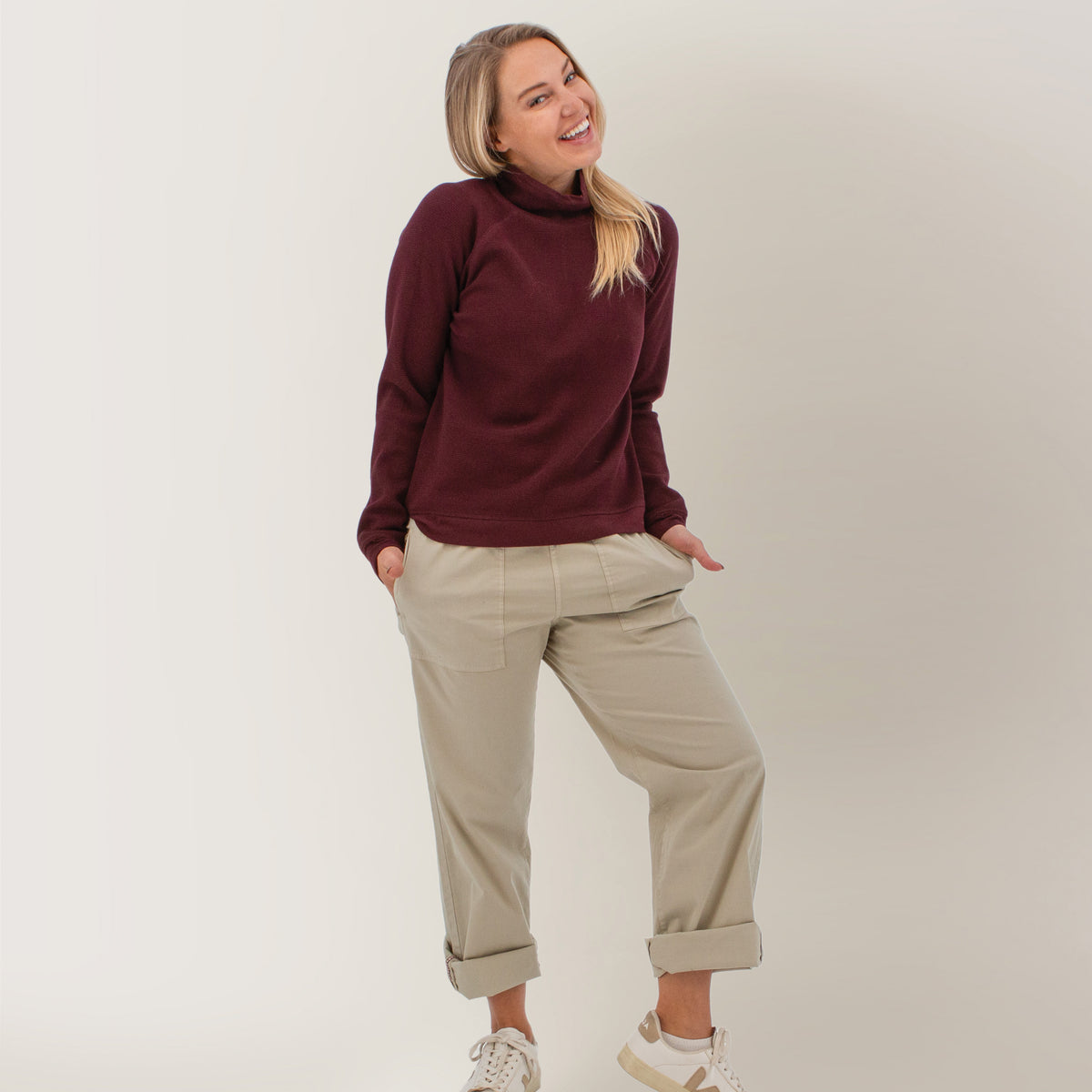 AVENTURA Tiffi Cowl Neck